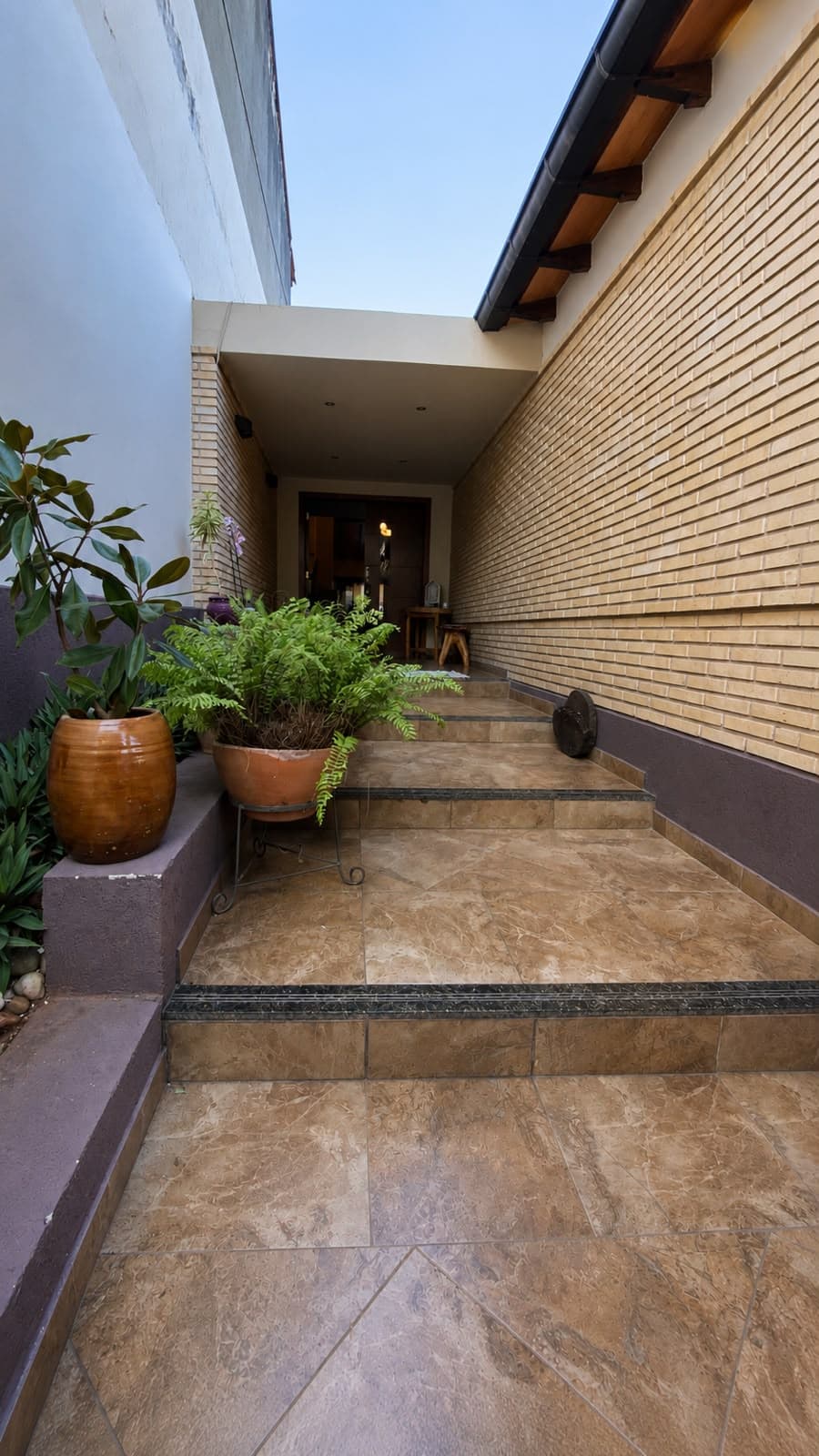 Alquiler de casa sobre av. Choferes del chaco