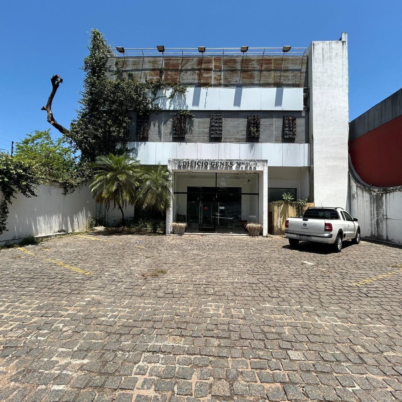 Edificio Con Oficinas para empresas En Asunción sobre Avenida España