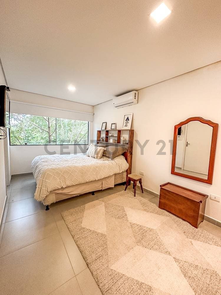 En venta hermoso duplex en Luque, foto 3