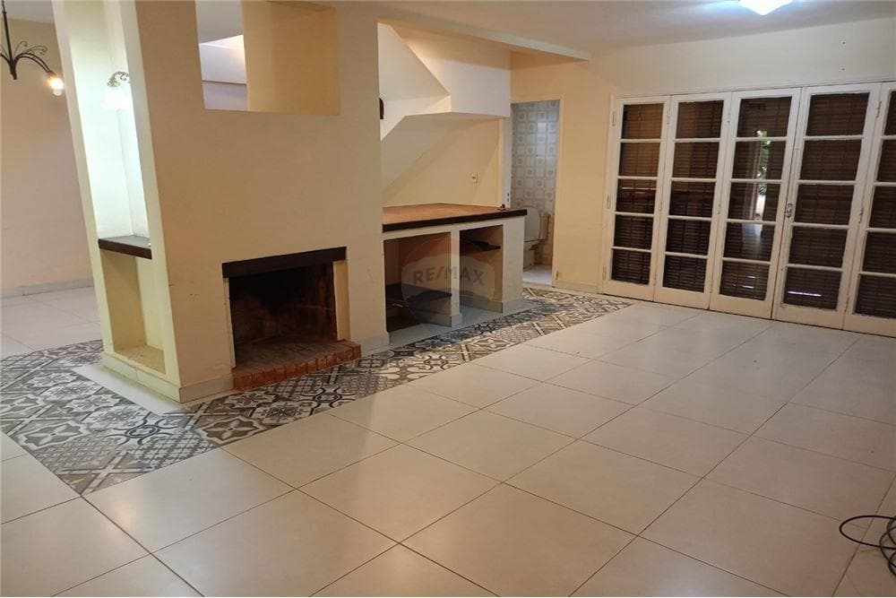 Casa con piscina, foto 3
