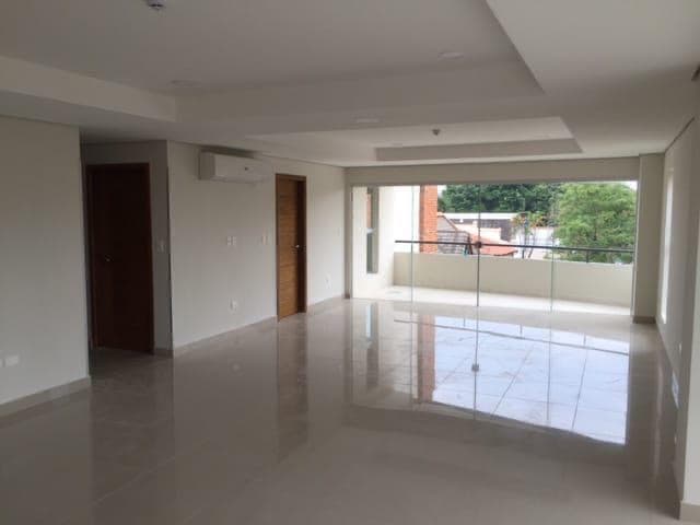 Aquilo Zona Carmelitas Amplio y Moderno Dpto — foto 1
