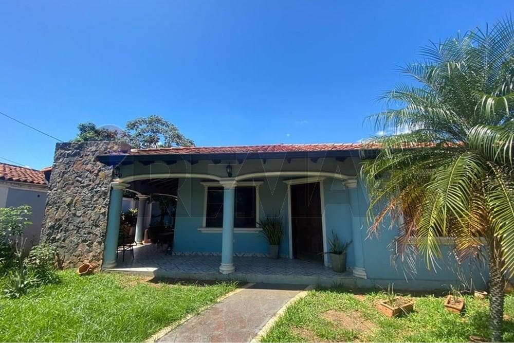 Casa en venta en esquina, loma merlo Luque, foto 4