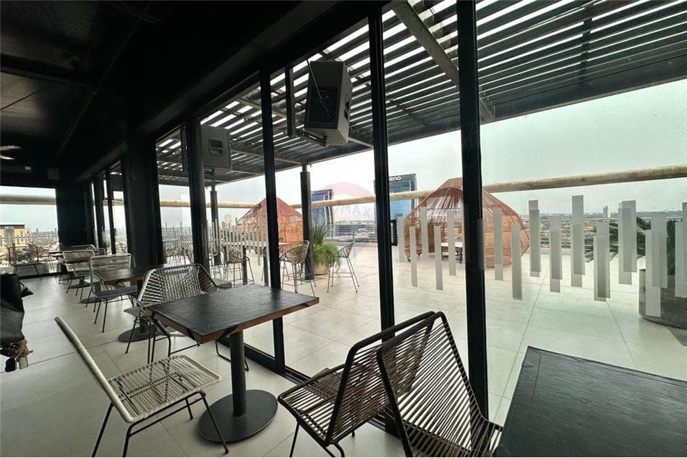 Oficina a la venta en edificio park plaza con 6 ch, foto 5