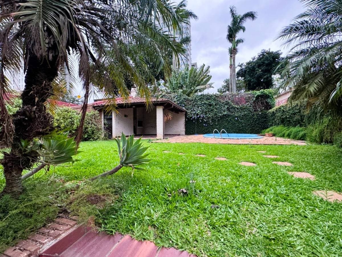 Casa en barrio Manorá, Asunción – zona del shopping del sol, foto 4
