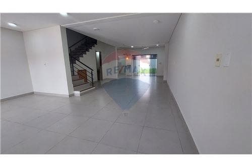 Duplex en Fernando de la Mora zona norte!!!! — foto 2