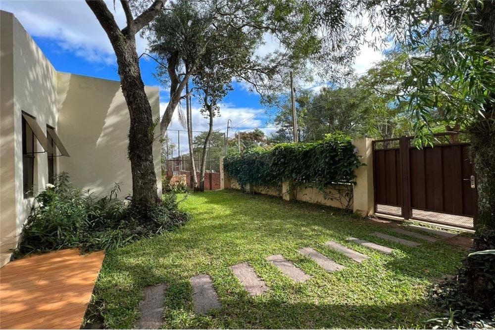 Casa de ensueño en San Bernardino, foto 2