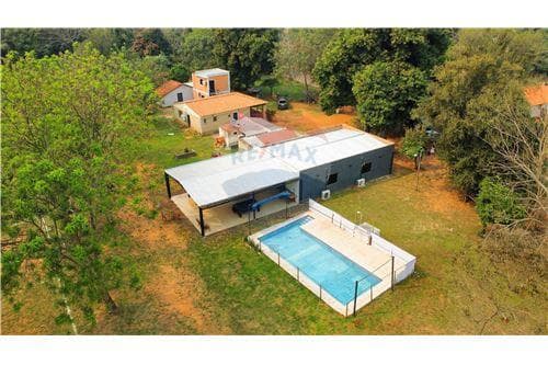 Quinta /complejo deportivo guarambare, foto 2
