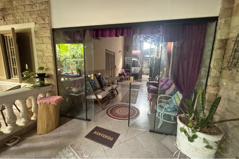 Casa de Ensueño en Lambare, Barrio Kennedy Central, foto 4