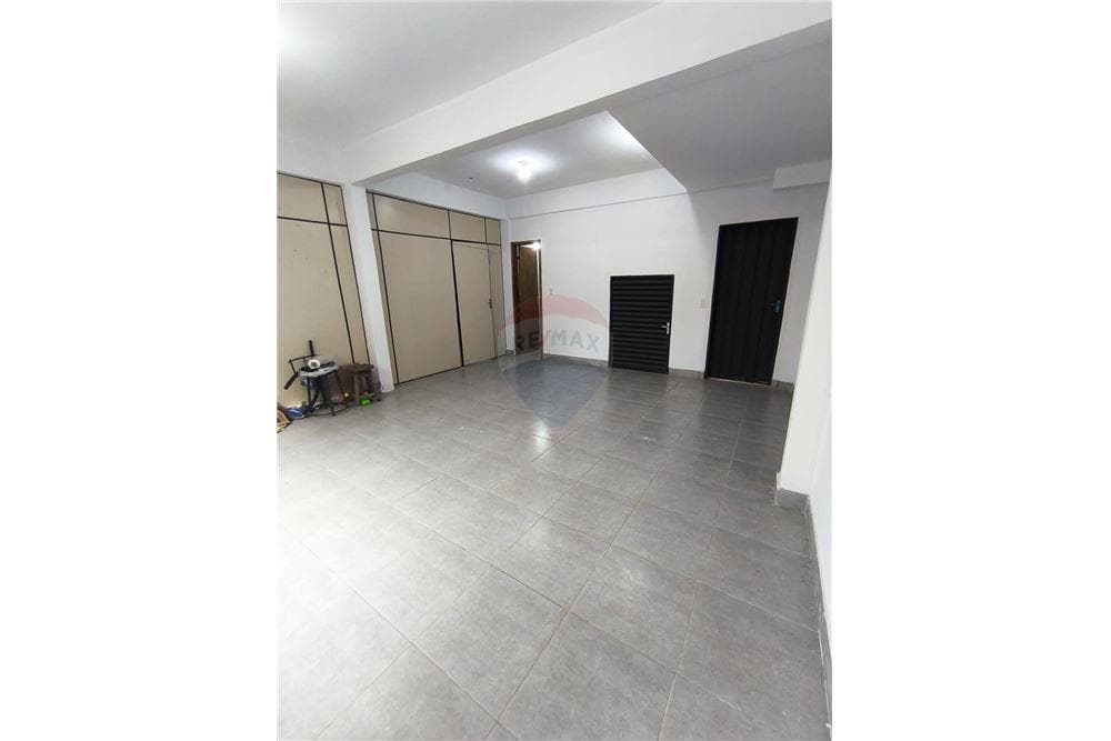 Local Comercial - Alquiler - Paraguay Central Luque, foto 4