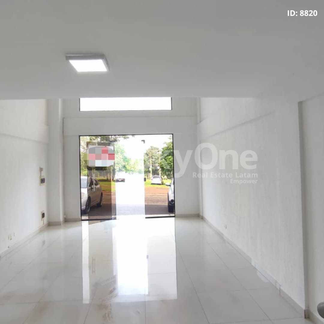 salon comercial en el parana country club — foto 3