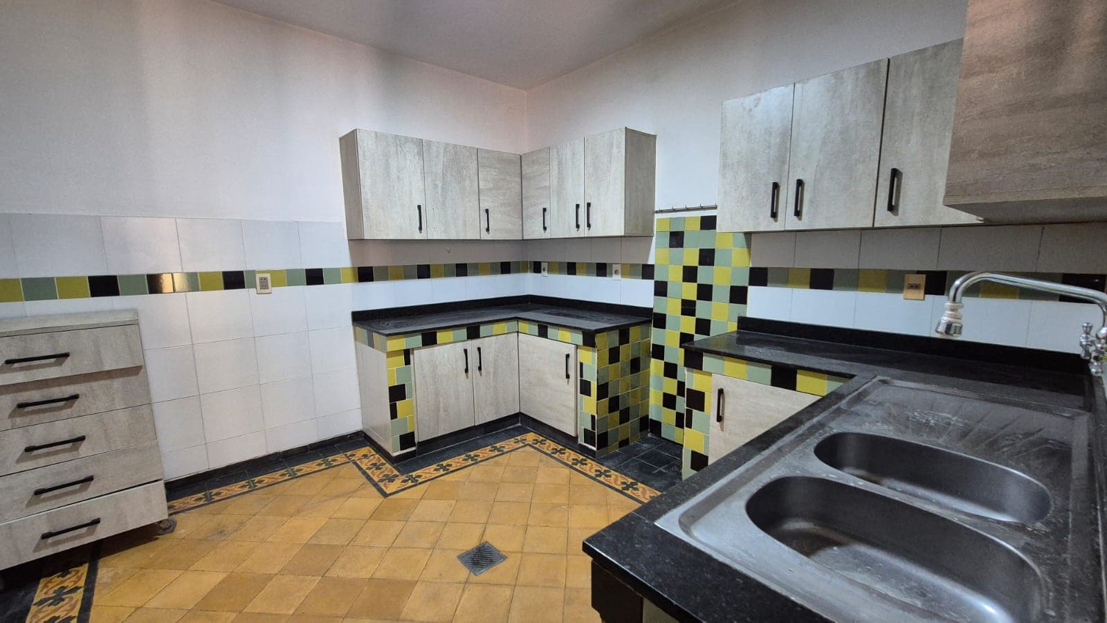 Amplio duplex en b° mburukuja...!!!, foto 4