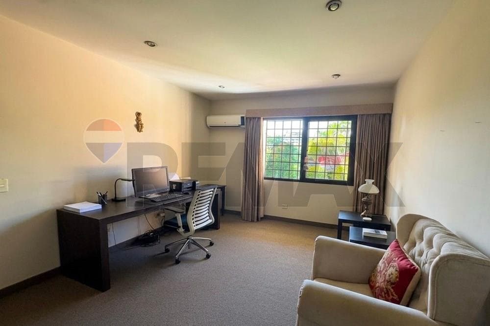 Casa En Venta - Carmelitas - Asunción, Paraguay, foto 4