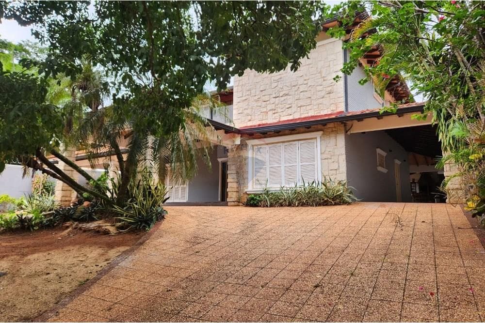 Lujosa Residencia de 585 m² sobre Av. Bruno Guggiari, Lambaré (Uso Múltiple), foto 2