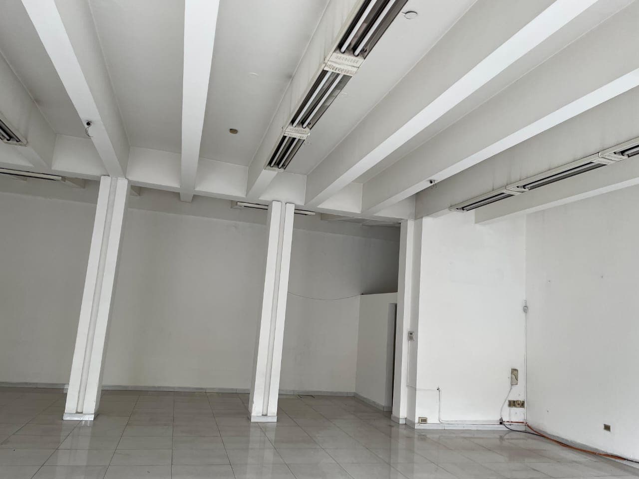 Salón comercial en Itauguá, foto 5