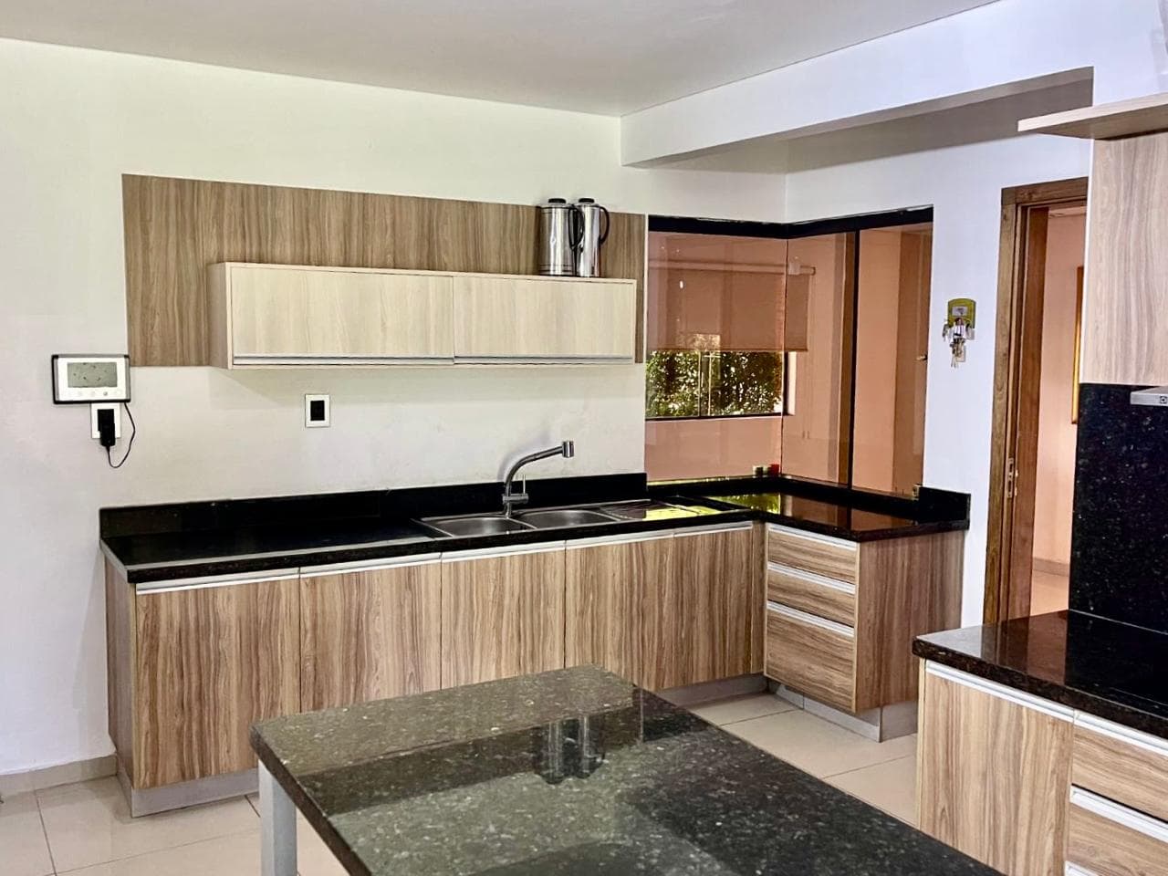 De exclusiva residencia en barrio cerrado plaza los mangos – Lambaré, foto 2