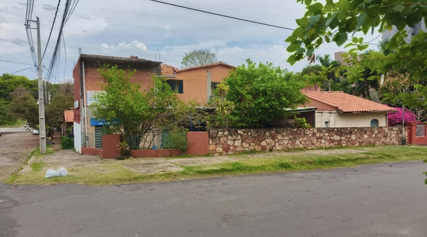 *Vendo terreno en esquina en Barrio Mburucuyá.*, foto 2
