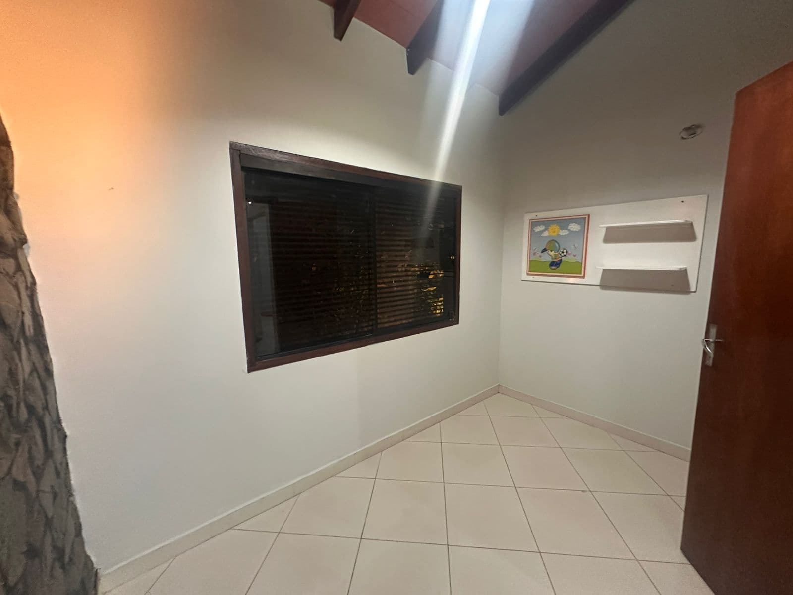 Casa en lambare con piscina — foto 1