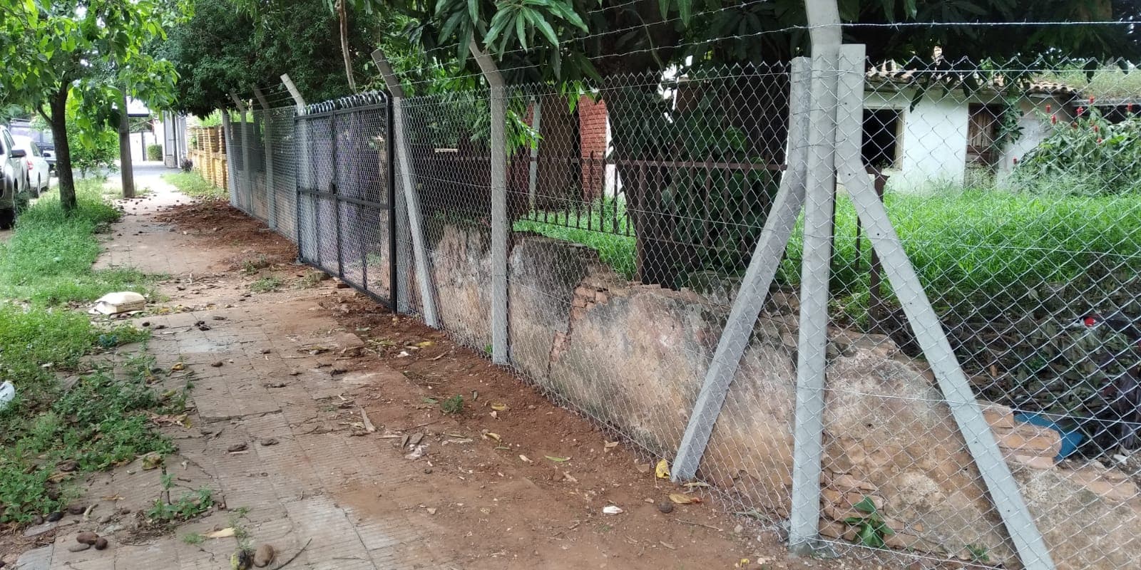 Se vende terreno en esquina – villa aurelia. Genial para inversión