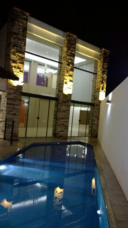 hermosa residencia en barrio Ykua Sati — foto 2