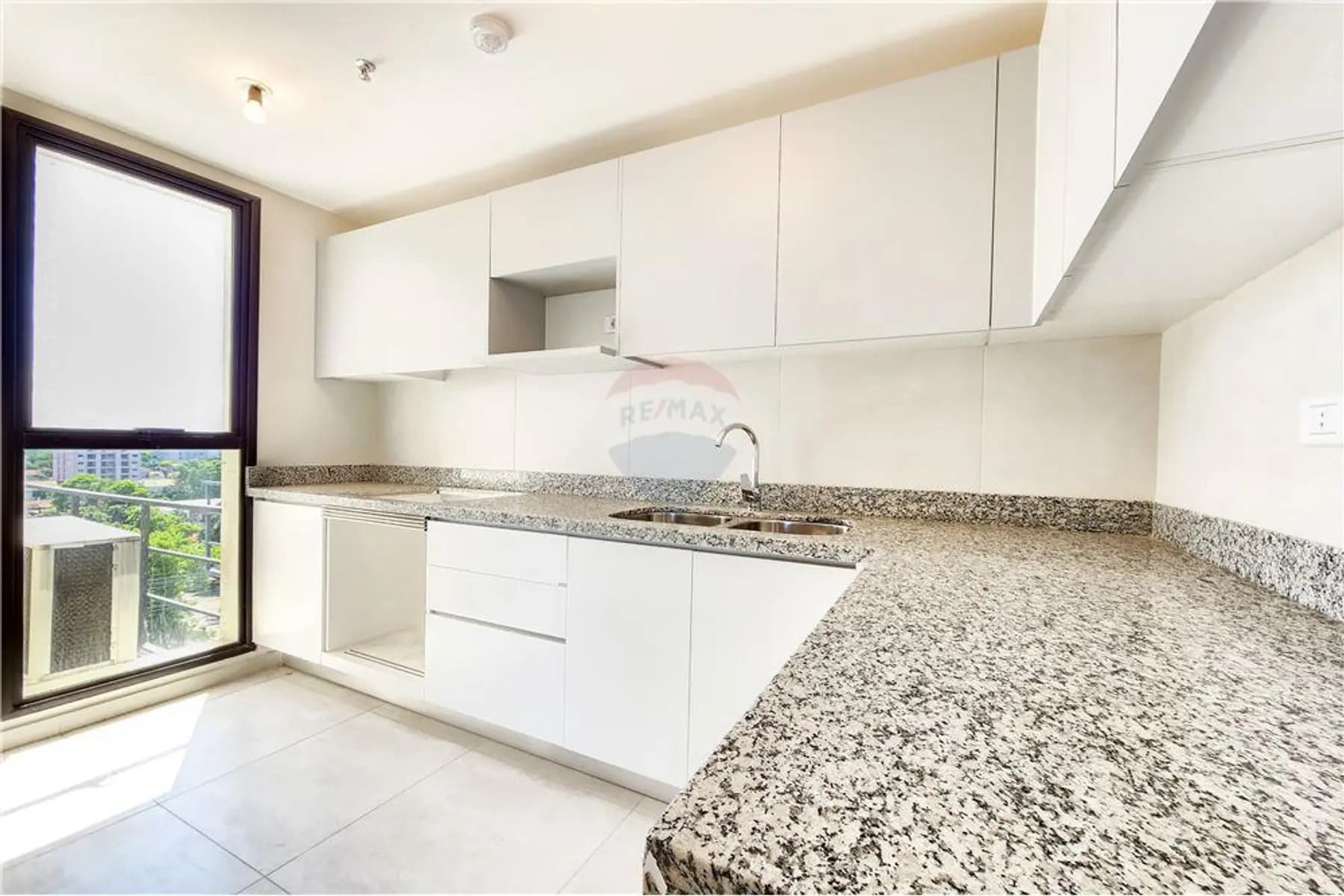 Depto de 2 dorm en venta | Los Laureles, foto 3