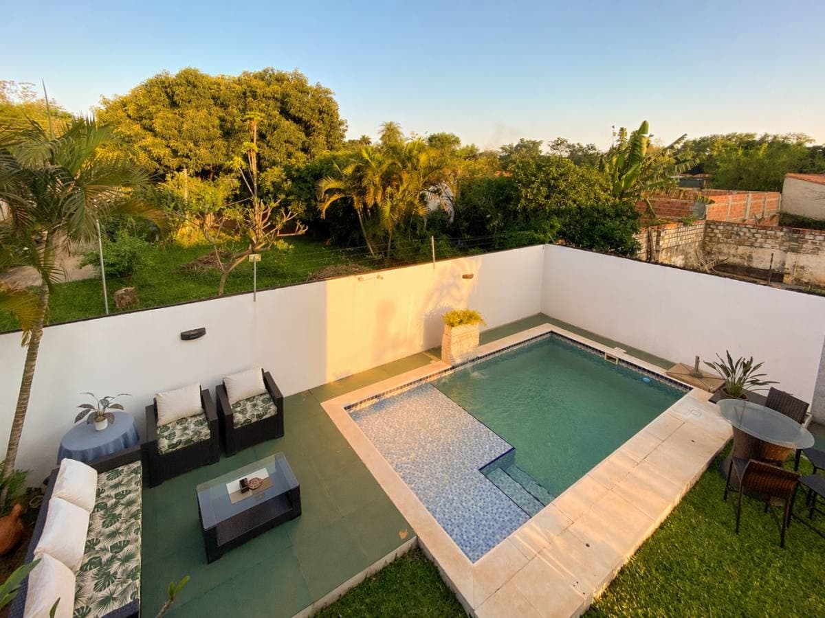 Casa de 3 dormitorios amoblada en Luque - Laurelty, foto 4