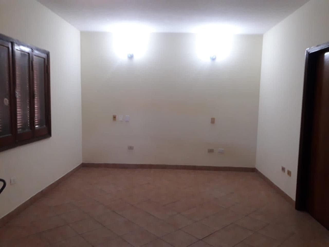 casa de 3 habitaciones en Mariano Roque Alonso, foto 5