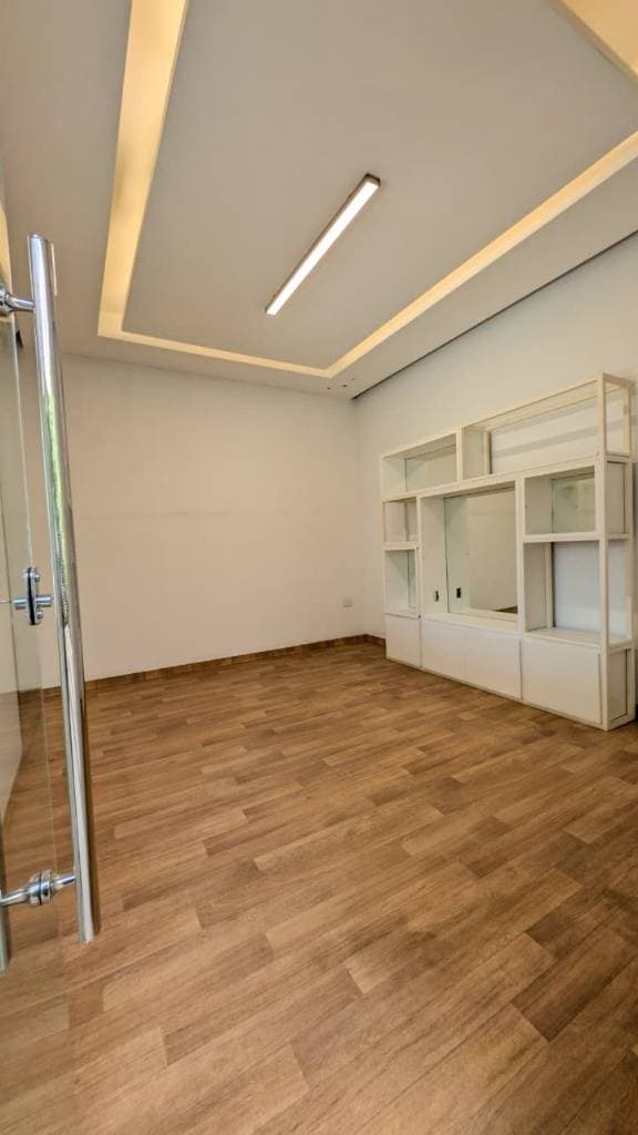 Amplio local comercial - asuncion Trinidad, foto 5