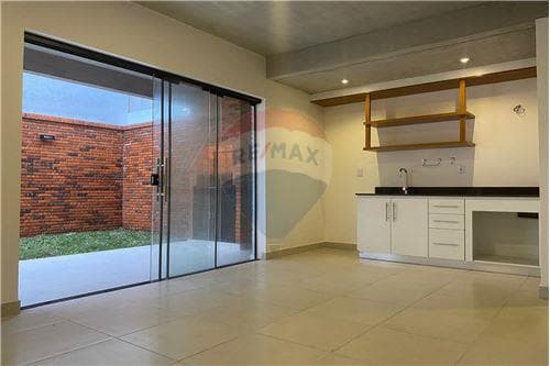Duplex-Venta-PY Central Luque COD.109, foto 4