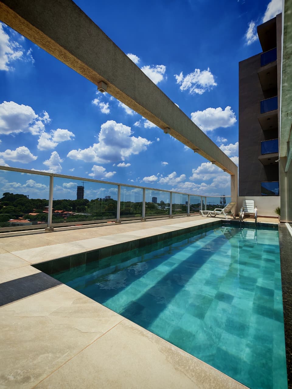 Departamento en molas lópez Asunción- edificio emporium, foto 4