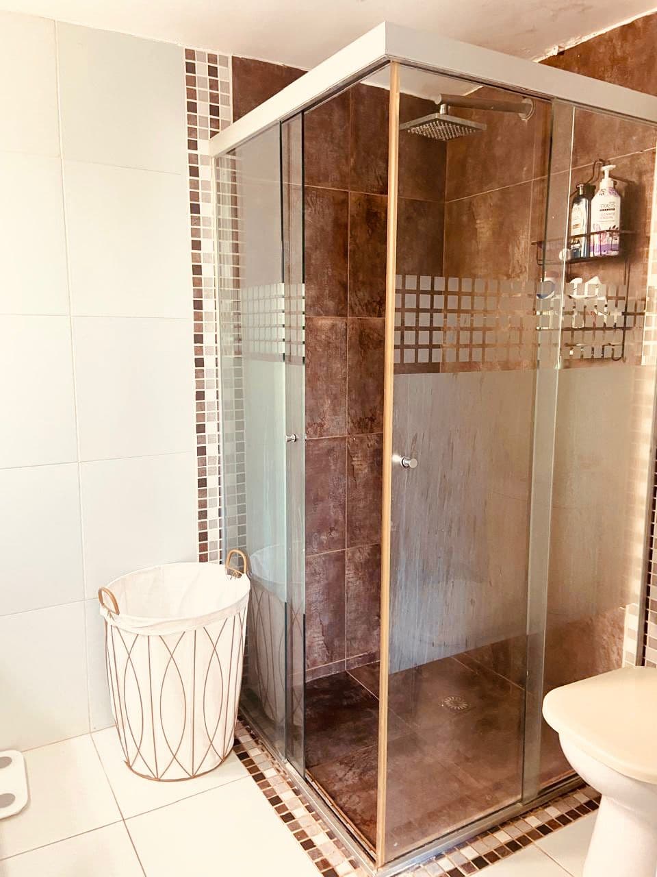 En alquiler Duplex de 3 Habitaciones en Los Laureles - Asunción — foto 3