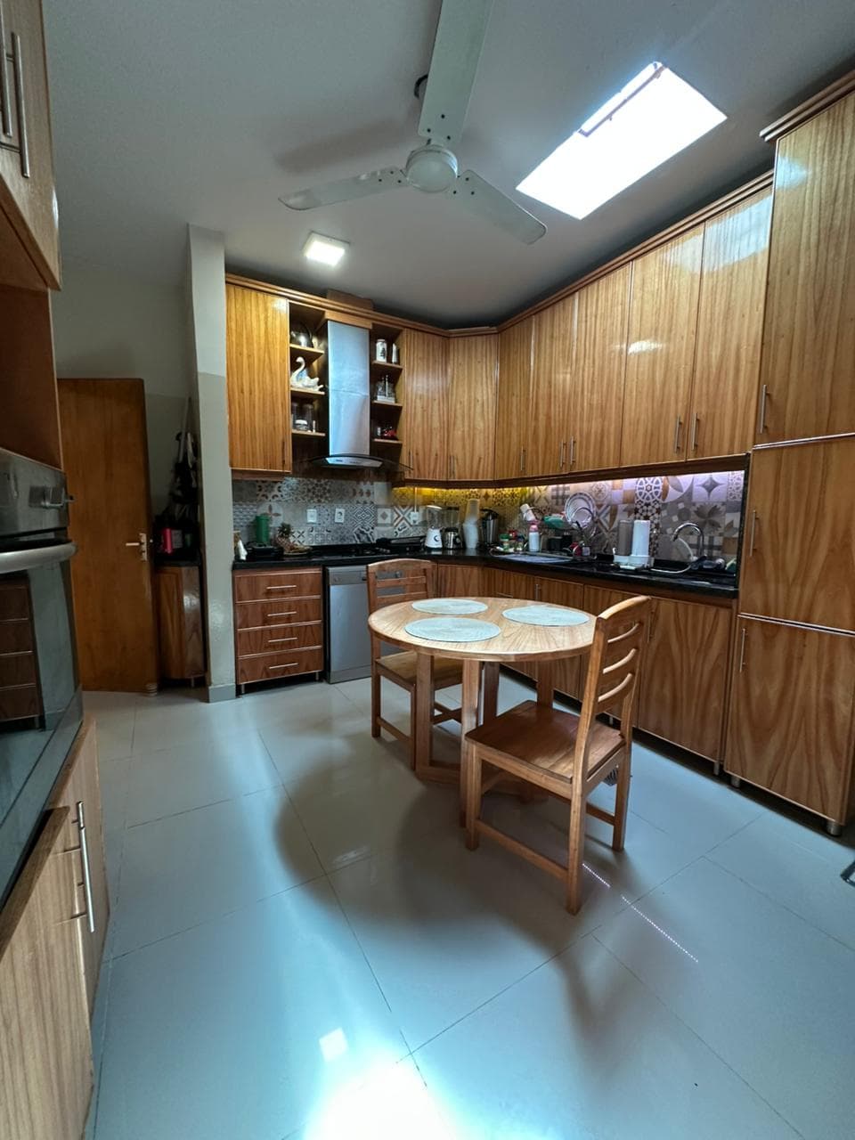 Casa en la ciudad de asuncion barrio villamorra, foto 3