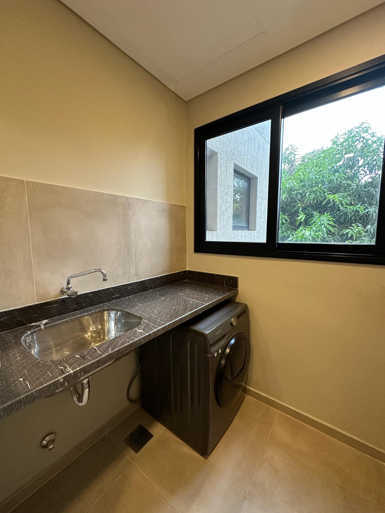 Santísima Trinidad En Alquiler Departamento De 2 Dormitorios Finamente Amoblado, foto 2