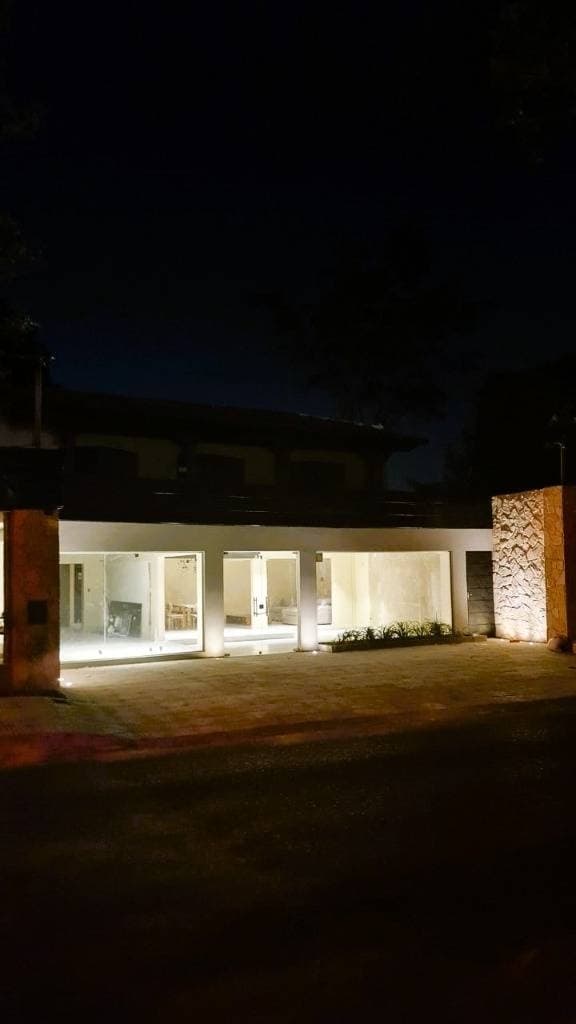 Amplia residencia de 4hab en b° manora, foto 4