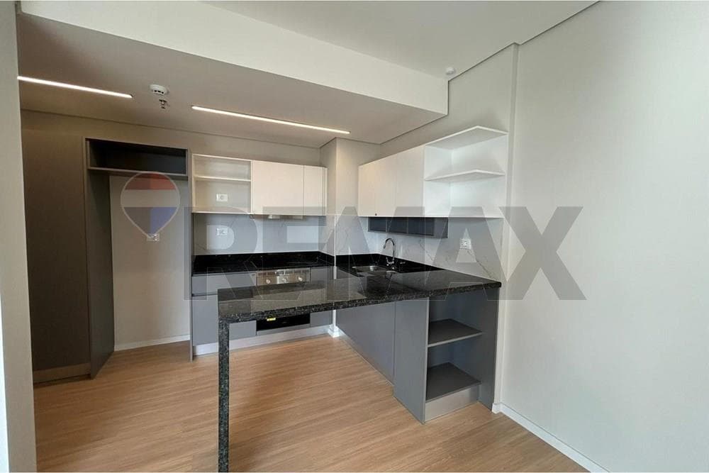 Departamento - Alquiler - Las Lomas (Carmelitas), Asunción, Paraguay — foto 4