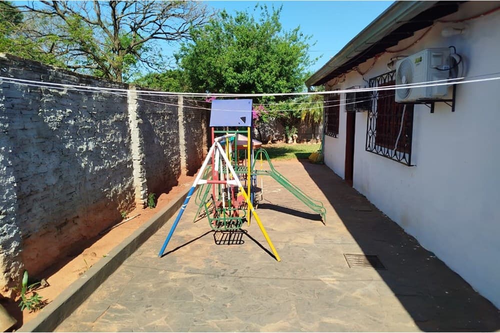 Casa-Venta-Saturnino Gacia y Toribio Pereira, Los Naranjos, Ñemby, Central, foto 2