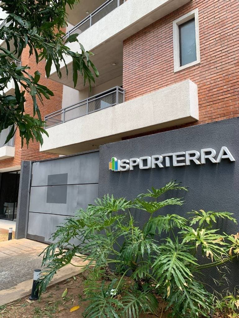 Alquilo departamento amoblado en los laureles