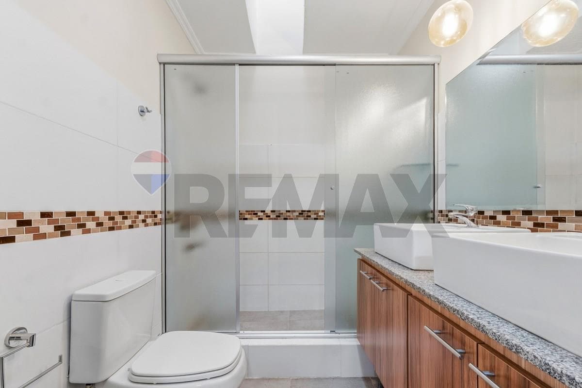 Casa en San Vicente con departamento independiente, foto 4