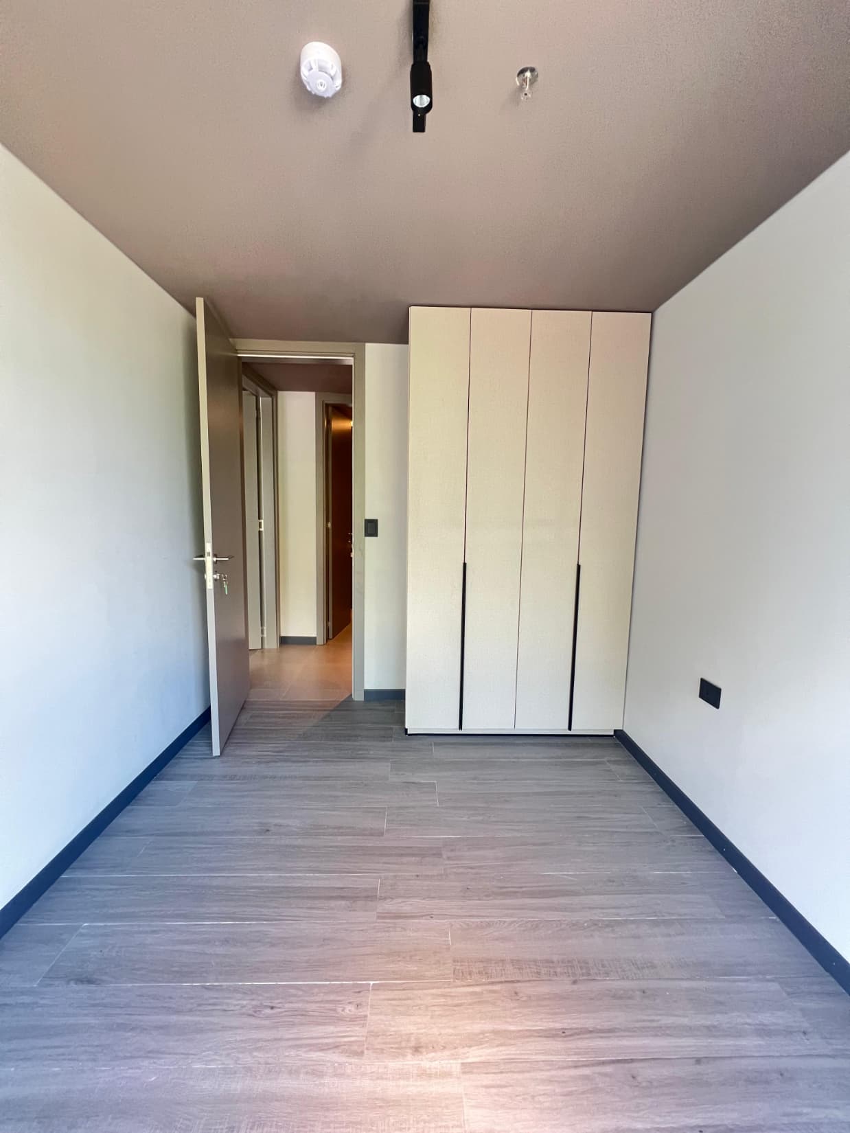 Amplio Departamento De 2 Dormitorios En Alquiler O Venta En Herrera, foto 5