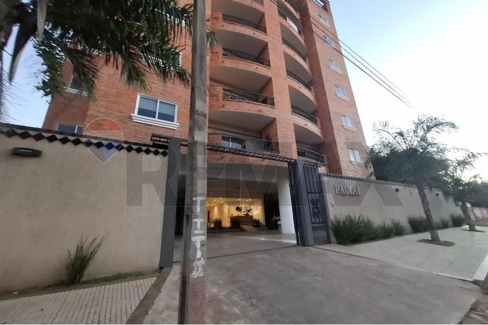Alquiler de amplio depto en Z/ Norte
