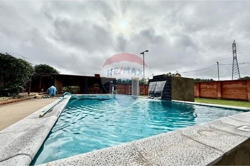 En venta – hermosa casa con piscina en itá, foto 1