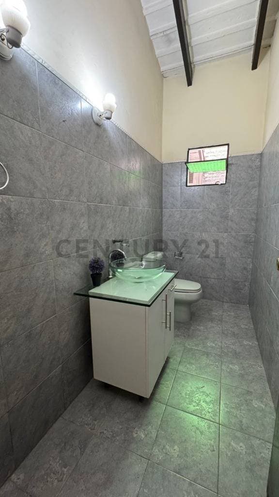 hermosa casa en Ba. Habitacional Aeropuerto — foto 4