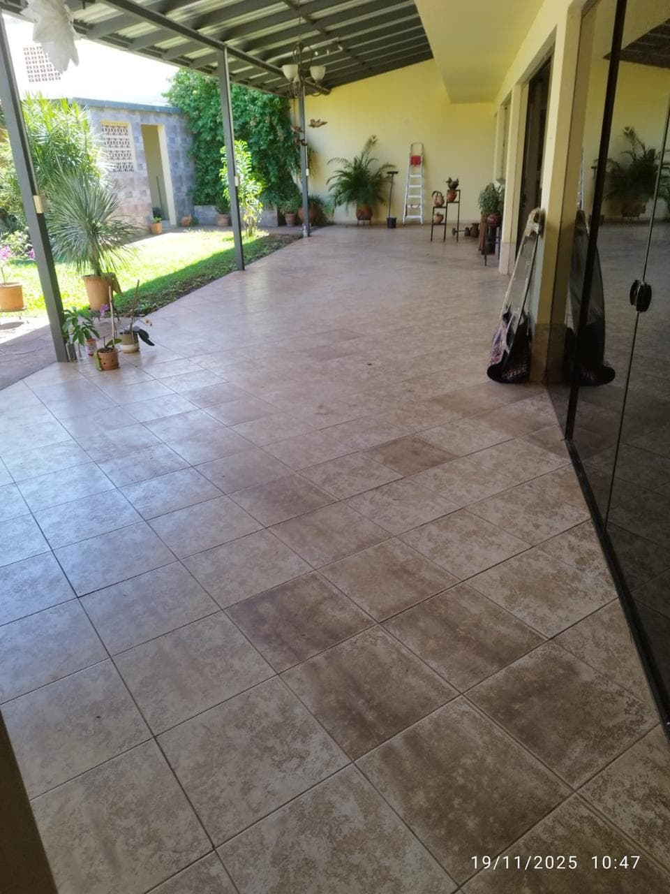 Casa Y Tinglados En Itauguá - Dpto. Central — foto 3