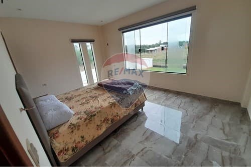 Casa-Venta-PY Cordillera San Bernardino, foto 4
