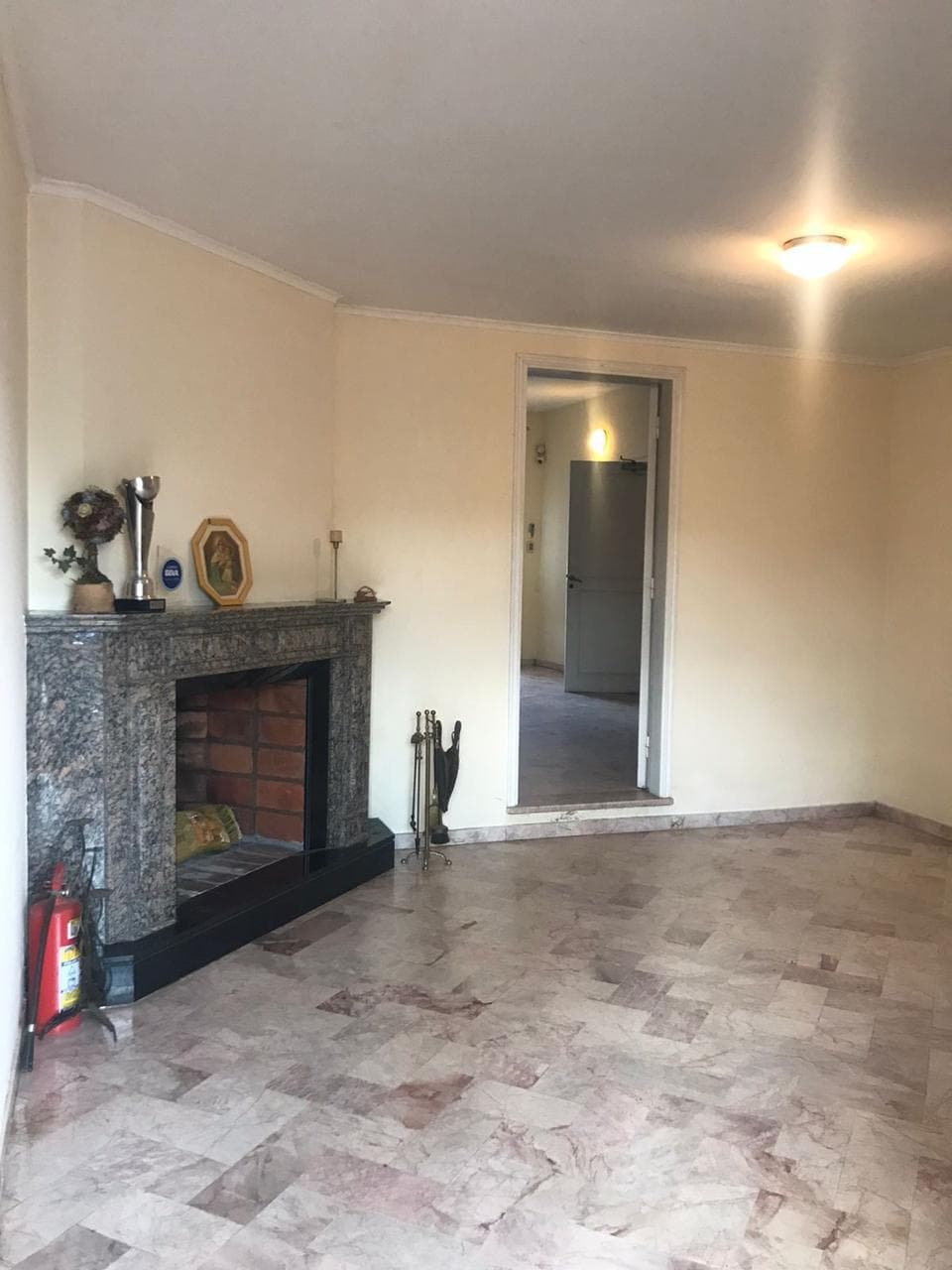 Hermosa casa ubicada en barrio san rafael, Lambaré, foto 2