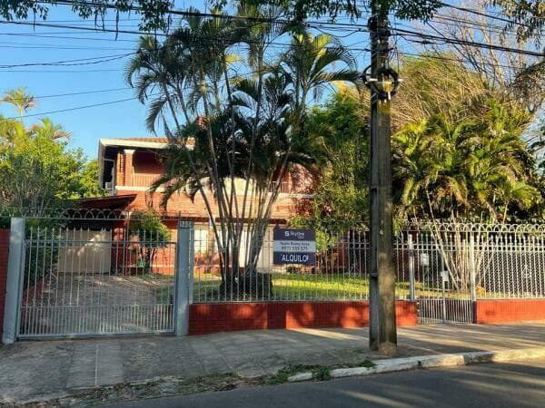 Casa en alquiler - ideal para oficinas corporativas s/avda. Brasilia, foto 1