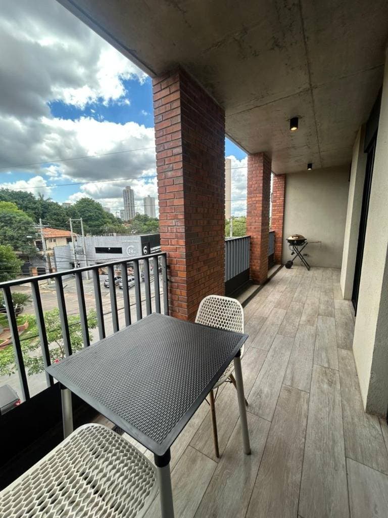 En Venta Departamento de 2 dormitorios amoblado en Ycua Sati, foto 3