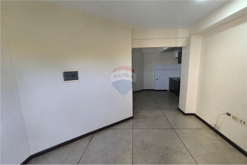 Departamento en el edificio el principe encarnacion — foto 4