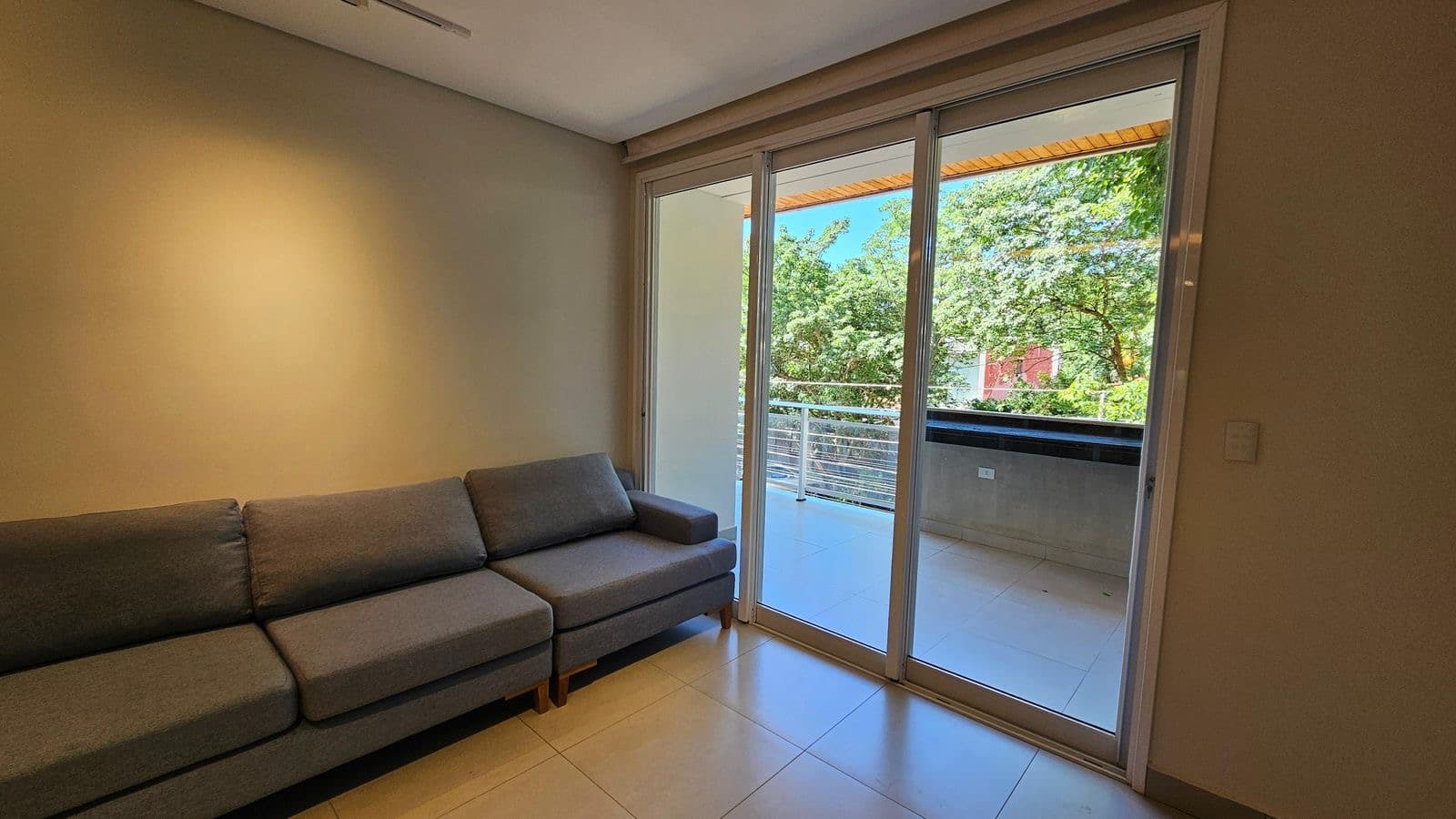 Departamento de 2 dormitorio zona cit Luque, foto 2