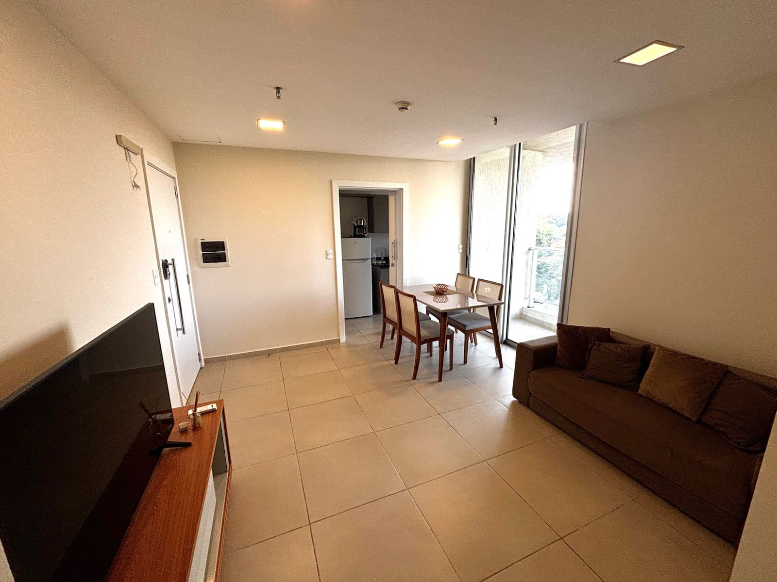 Departamento-Alquiler-PY Asunción Villa Morra, foto 1