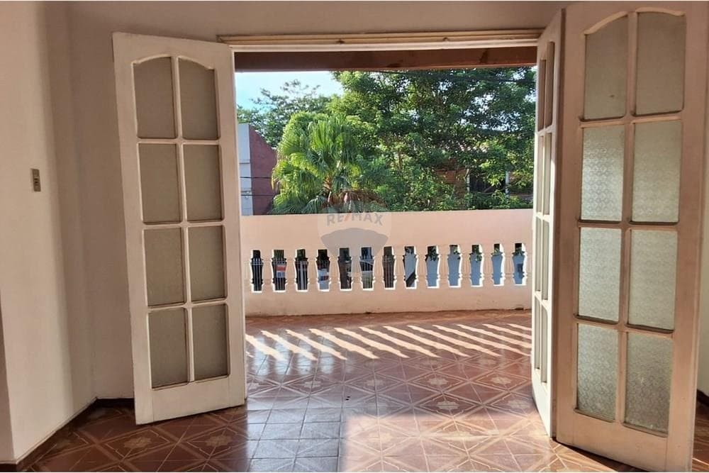 Casa - Venta - Villa Elisa, Paraguay, foto 4
